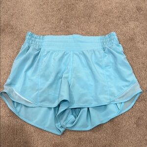 Lululemon high rise hotty hots 2.5 length